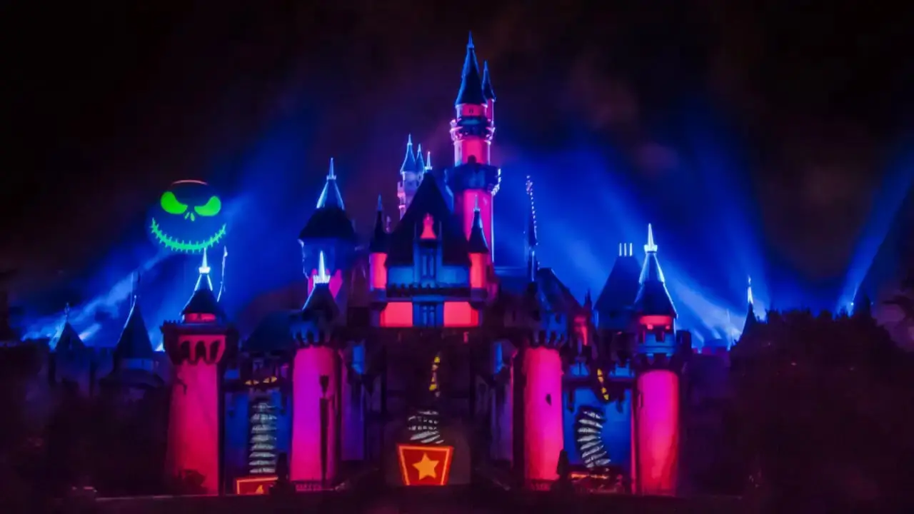 Halloween Screams to Light Up the Night at Disneyland During Halloween Time
