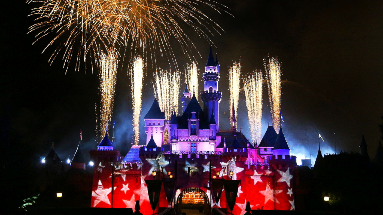 The Skies Above Disneyland Come to Life for the 4th of July