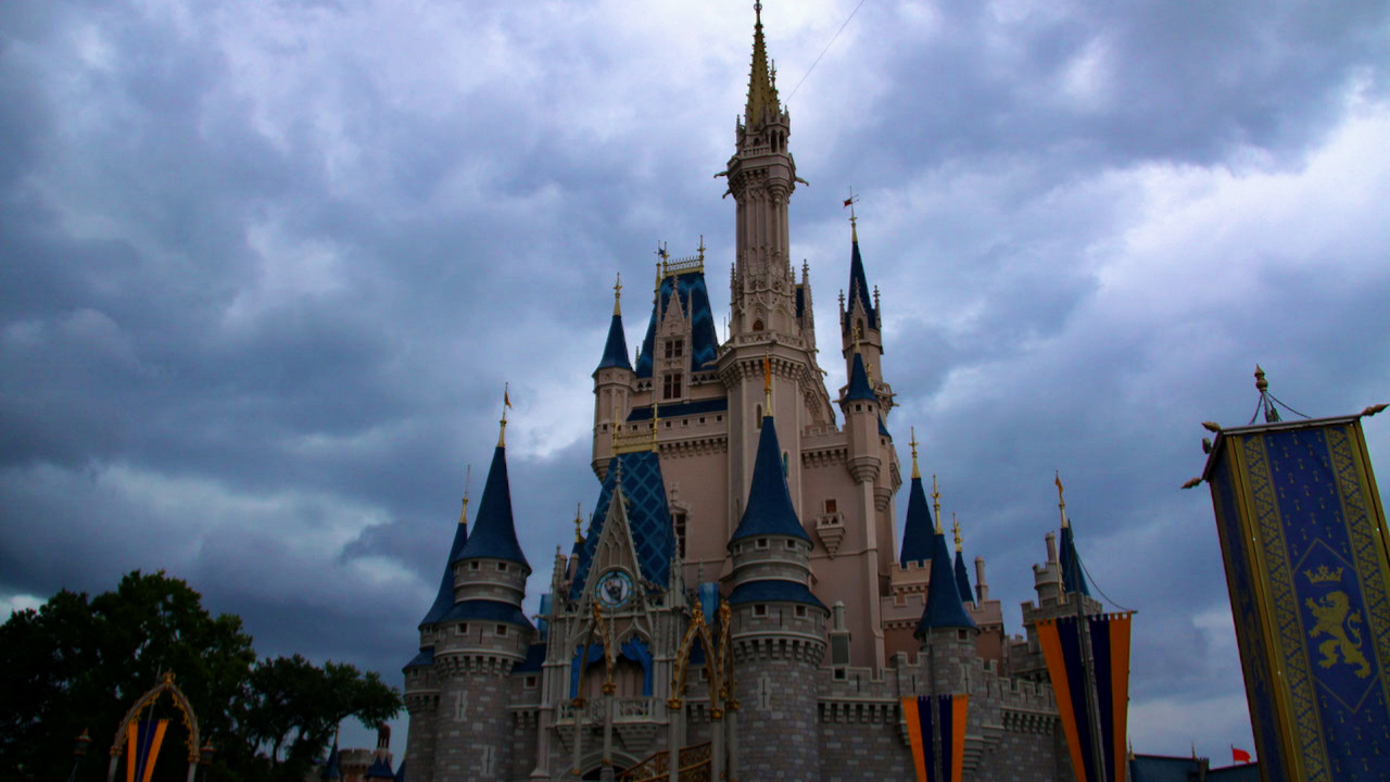 Tropical Storm Warning Issued for Walt Disney World Resort Area