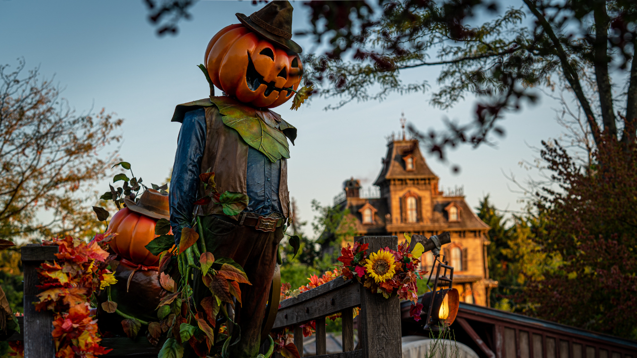 It’s Time to Celebrate Halloween at Disneyland Paris!