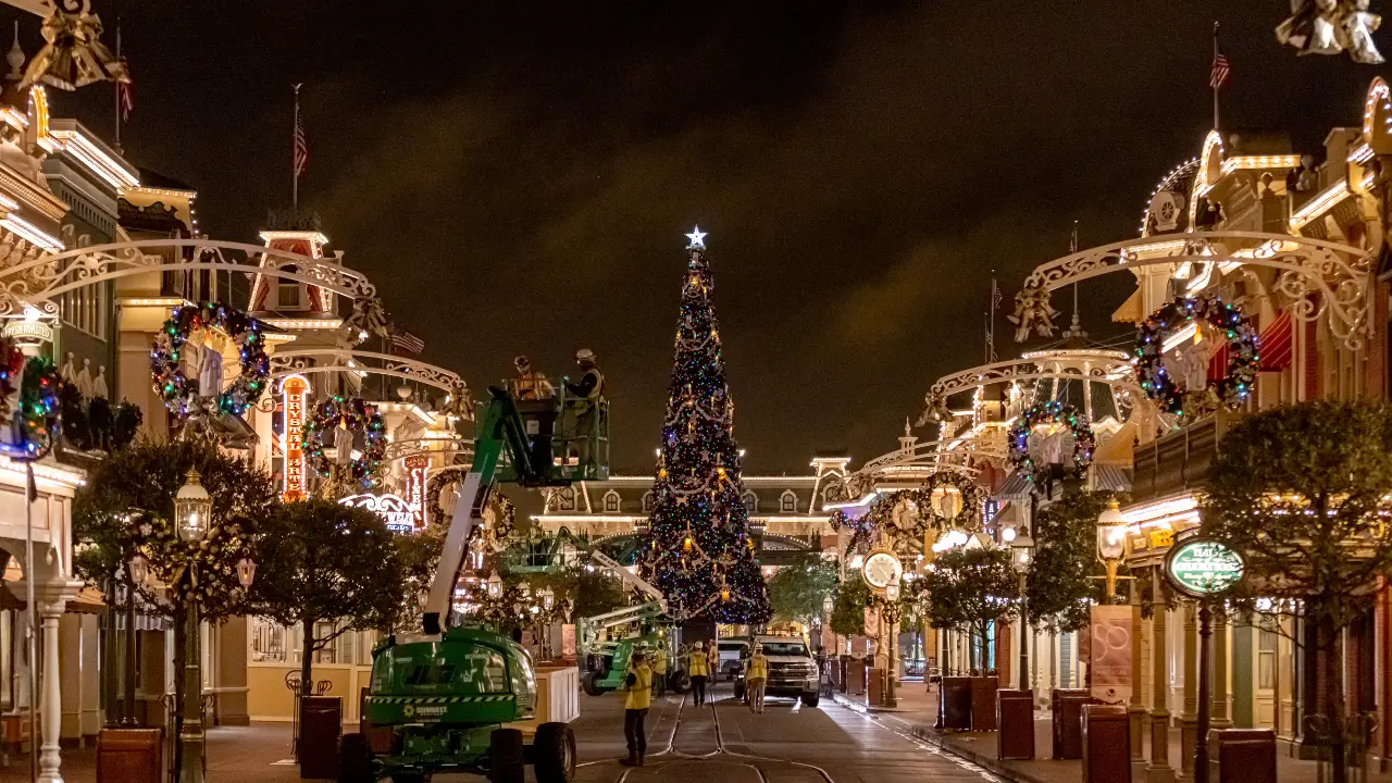 Magic Kingdom Transforms as Walt Disney World Resort Gets Ready for the Holidays