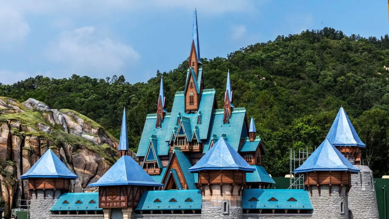 Disney Gives an Up-Close First Look at World of Frozen at Hong Kong Disneyland