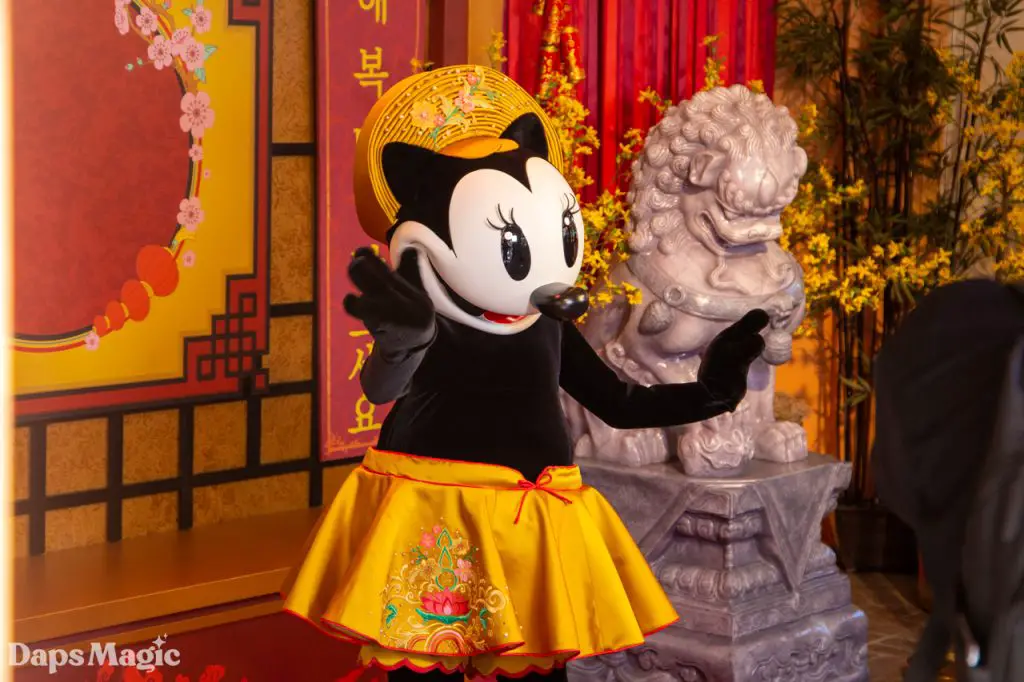 Oswald the Lucky Rabbit and Ortensia the Cat Arrive at Lunar New Year