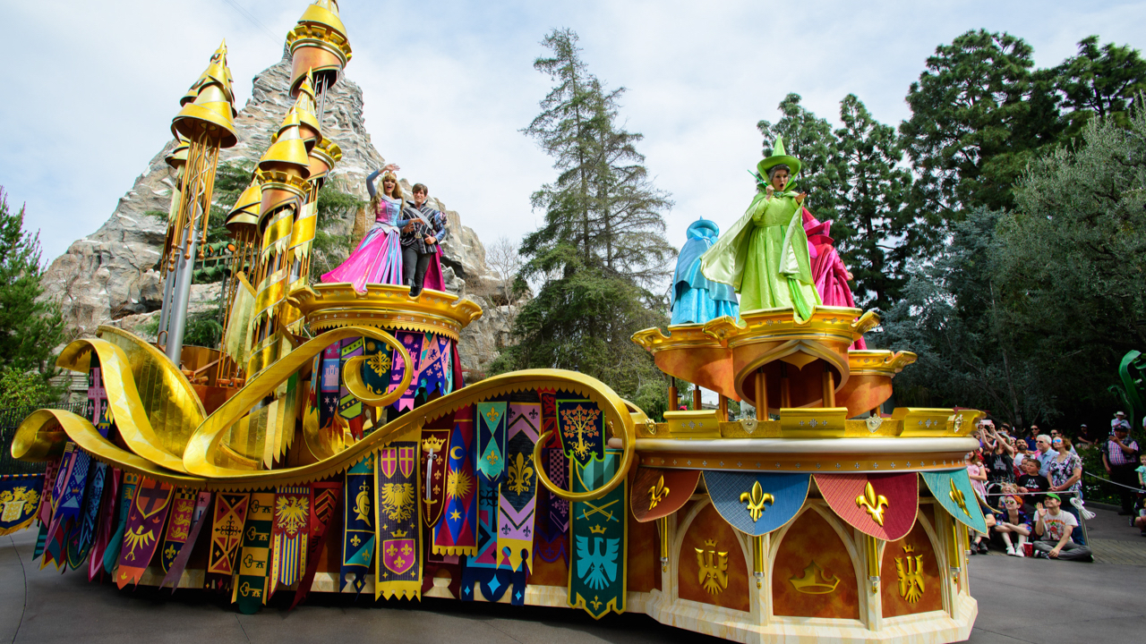 Magic Happens Parade Makes Highly Anticipated Return to Disneyland Resort