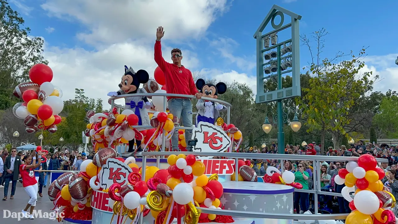 Kansas City Chiefs Fans Cram into Disneyland to Get Glimpse of Super Bowl LVII MVP Patrick Mahomes in Celebratory Cavalcade