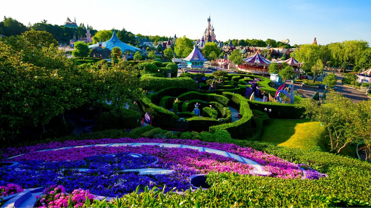 Disneyland Paris Celebrates Earth Month