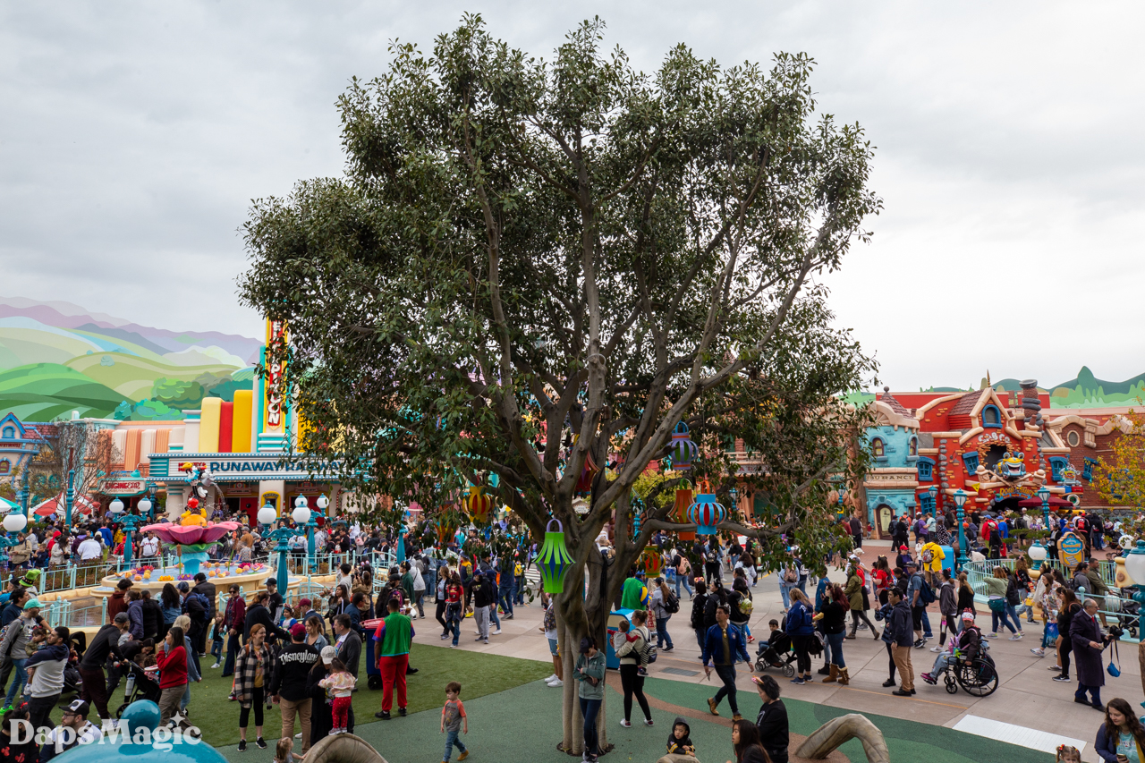 Mickeys-Toontown-Reopening-Day-Disneyland-March-19-2023-47.jpg