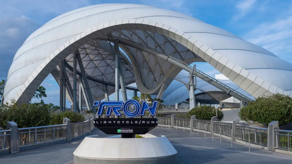 TRON Lightcycle / Run - Featured Image