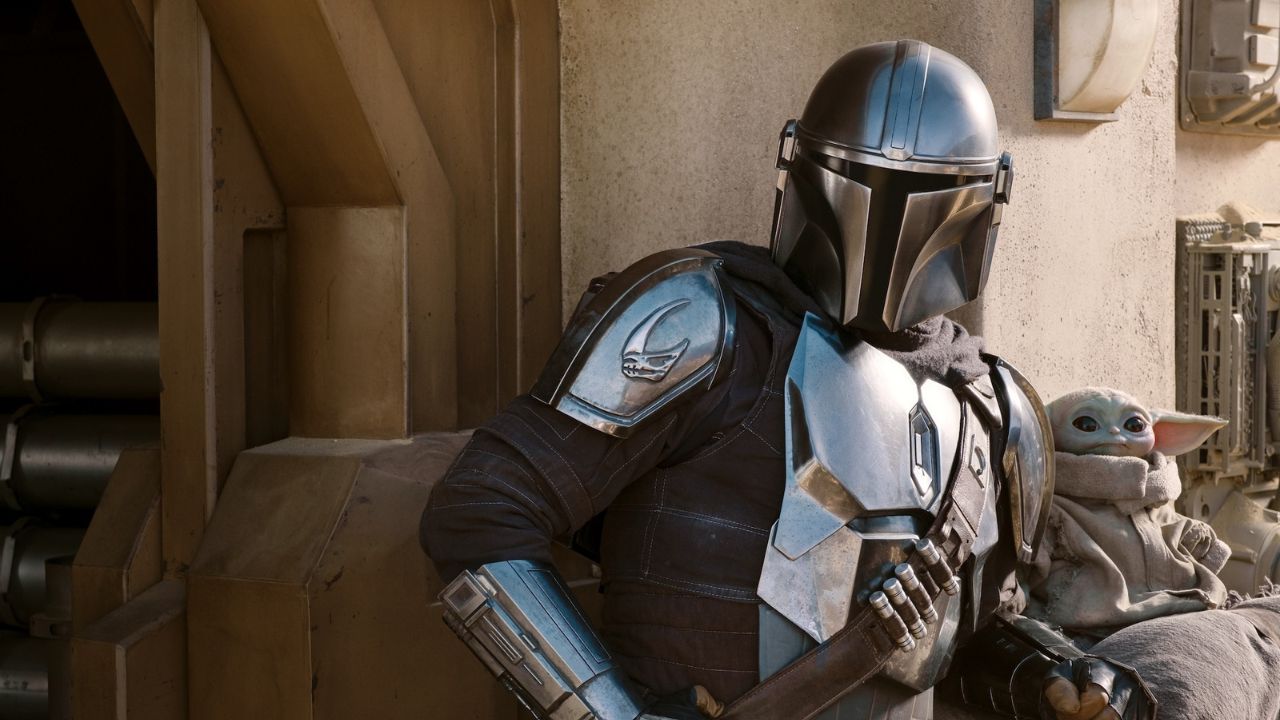 Pedro Pascal Shares How Frequently, or Infrequently, He Wears The Mandalorian Suit