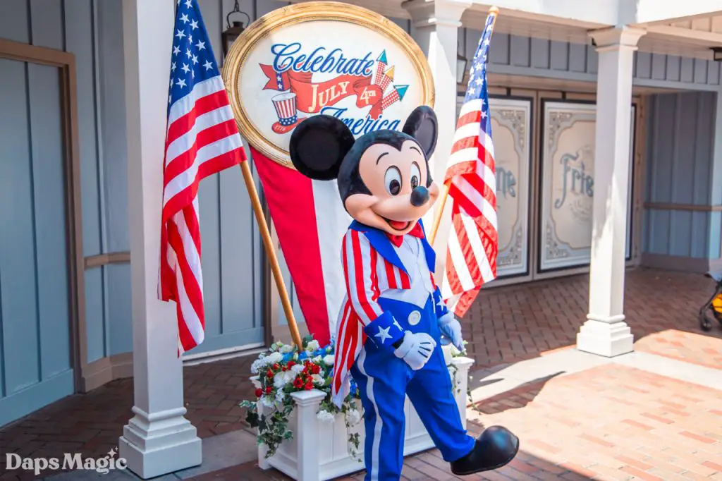 4 of july disneyland