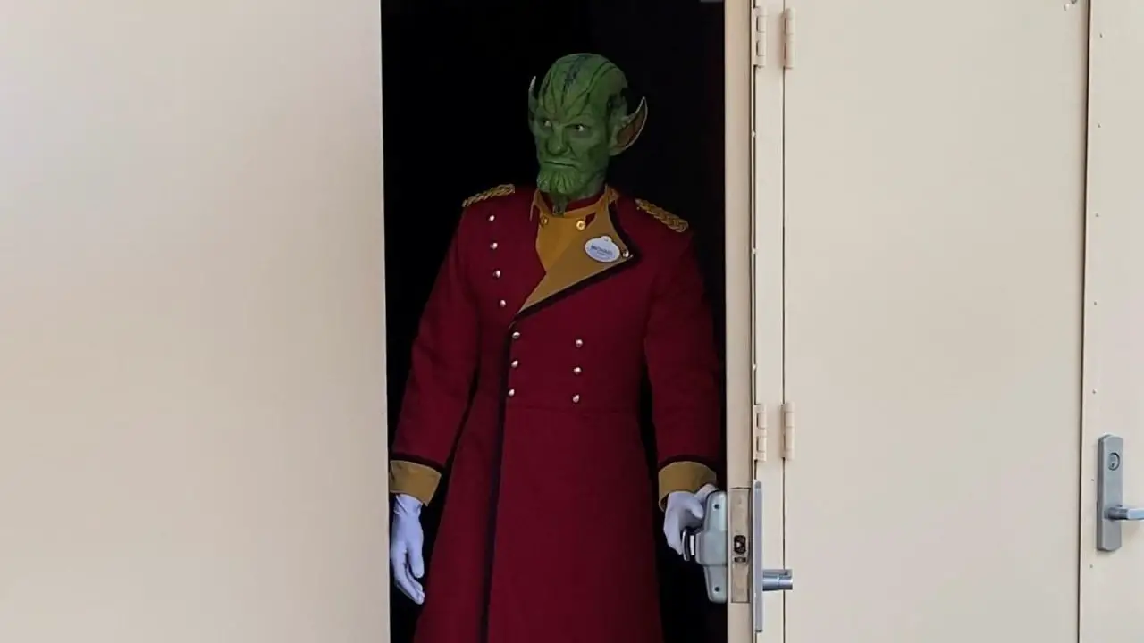 Skrull Infiltrates Hyperion Theater at Disney California Adventure