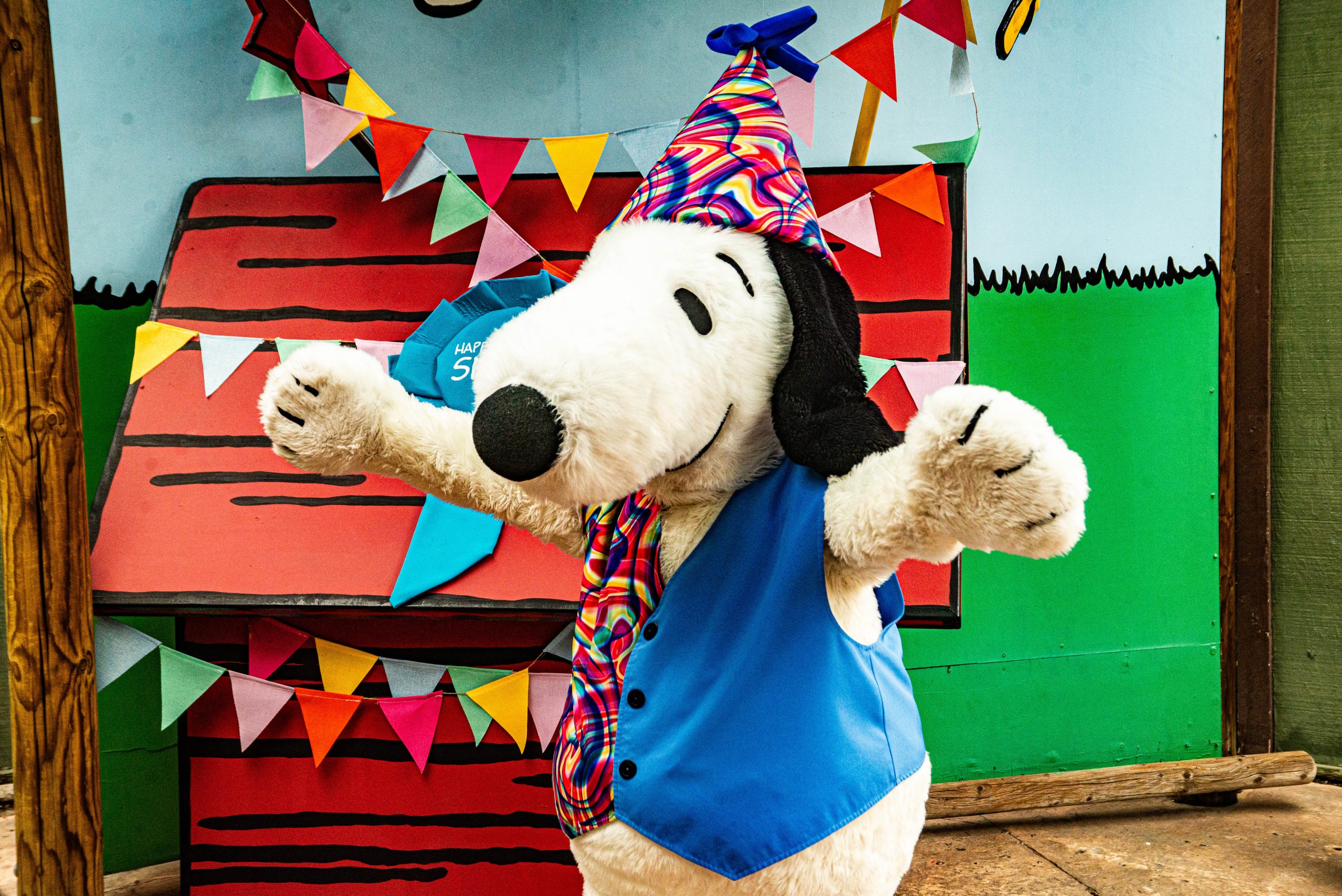 Celebrating Snoopy, Updates in the Park, and a Passholder Sale at Knott’s Berry Farm!