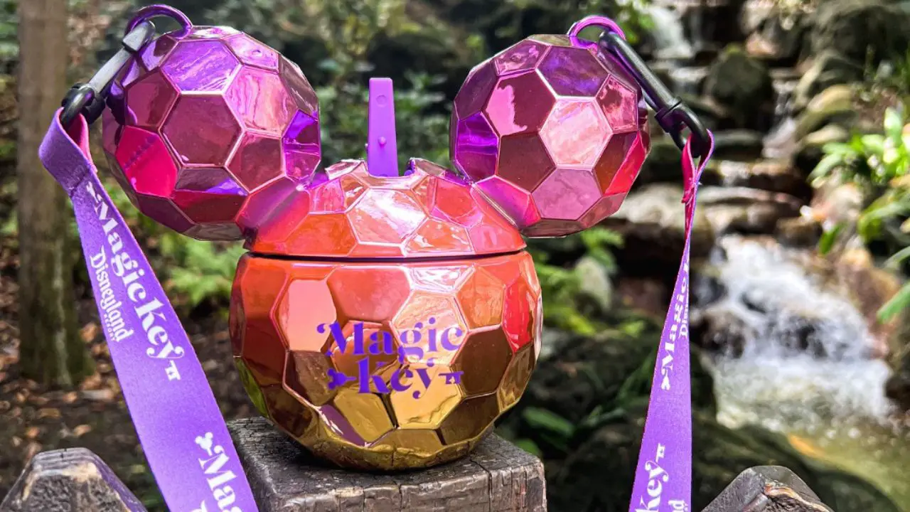 Mirror Mickey-shaped Sipper Coming to Disneyland Resort for Magic Key Holders
