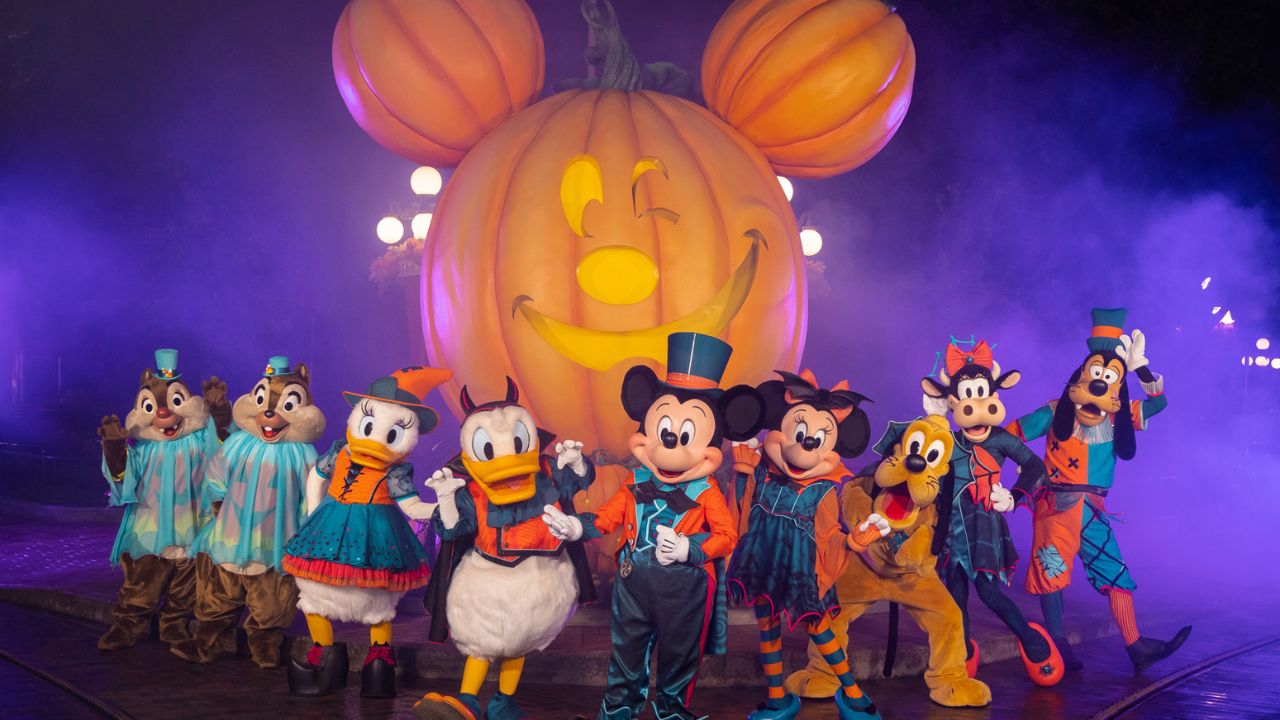 Disneyland Resort Welcomes Fall with Halloween Time and Plaza de la Familia, Beginning Sept. 1, 2023