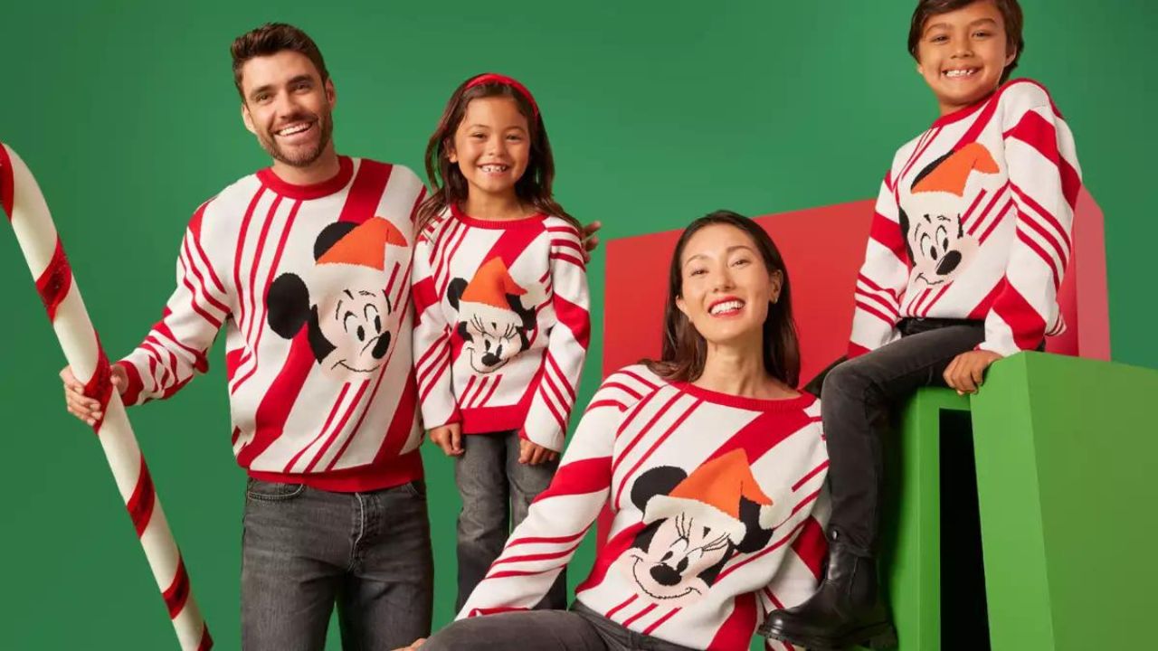 Check Out These Matching Holiday Sweaters and Outfits