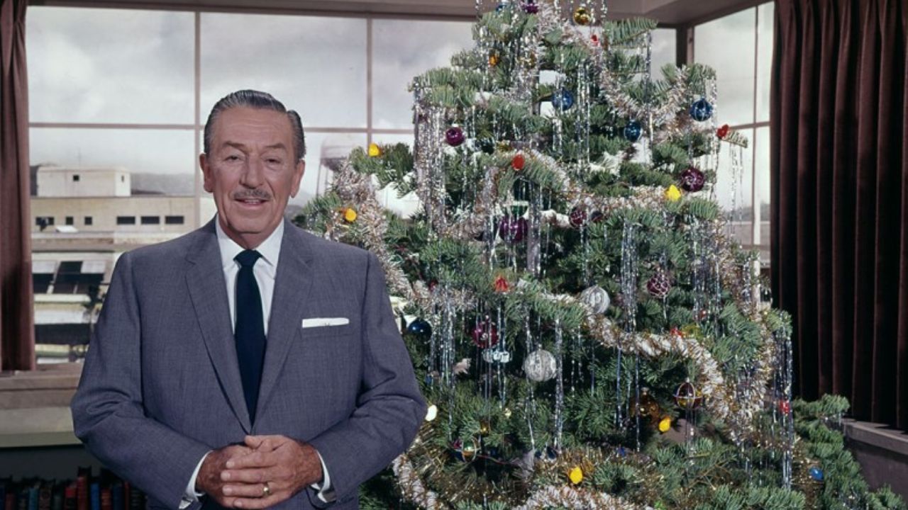 “Christmas with Walt Disney” Arrives On Disney+
