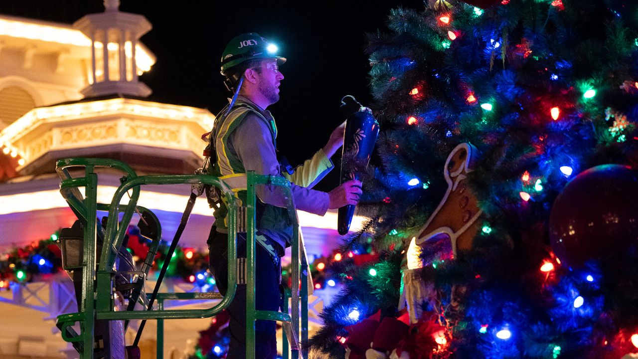 Walt Disney World Resort Transforms Magic Kingdom for Holiday Season