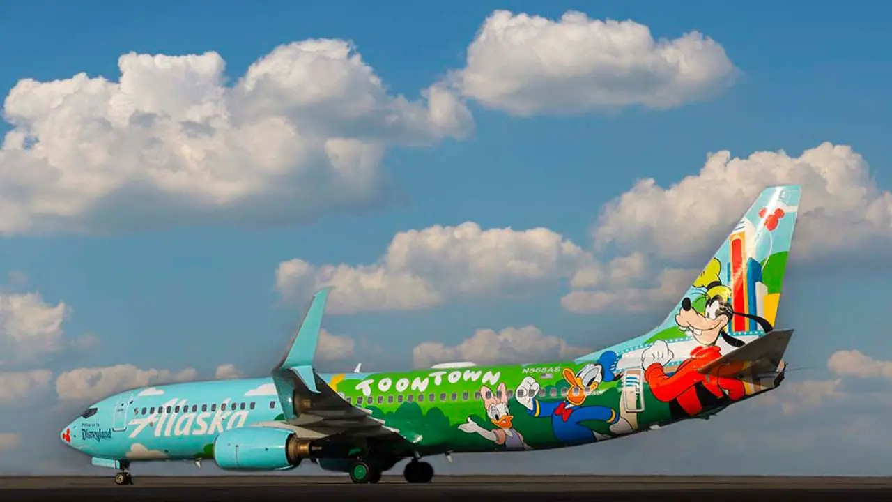 “Mickey’s Toontown Express” Plane Revealed by Disneyland Resort and Alaska Airlines