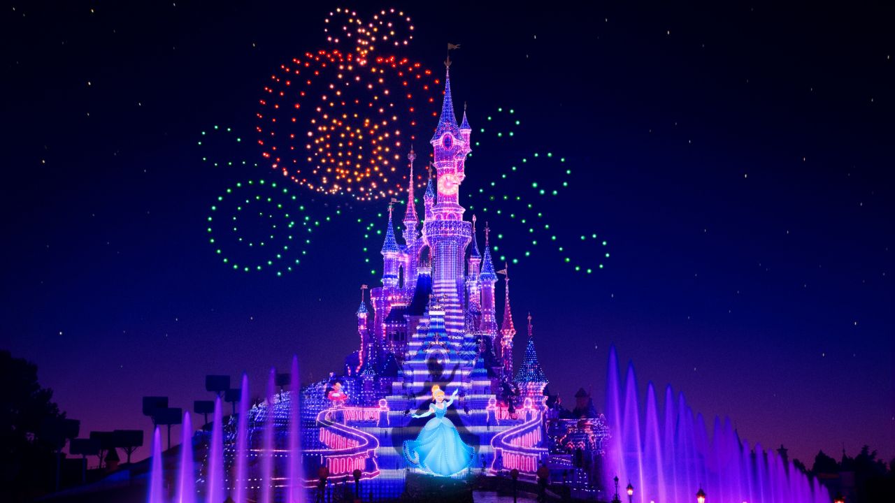 Disney Electrical Sky Parade Lights Up the Skies Over Disneyland Paris