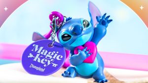 Special Straw Clip Coming Exclusively for Disneyland Magic Key Holders