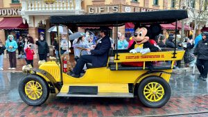 Mickey and Friends Rainy Day Cavalcade Returns to Disneyland as Rain Comes Down