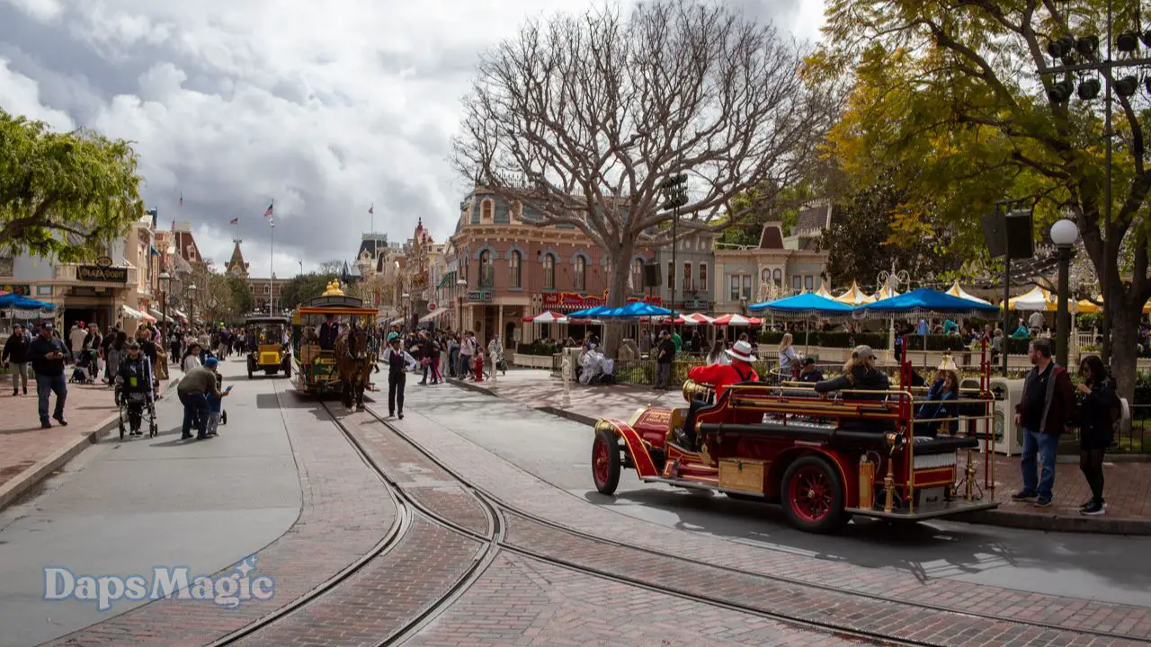 A Walk Around Disneyland on a Rainy Day as Seen Through a 35mm Lens