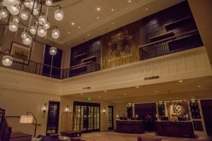 The Refurbished Knott’s Berry Farm Hotel’s Modern Farmhouse Style