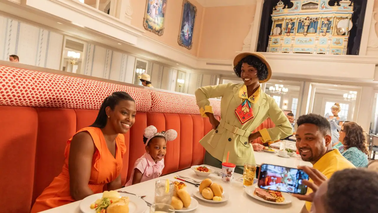 New Flavors and Enchanted Wishes Join a Stellar Collection of Disney Character Dining Experiences