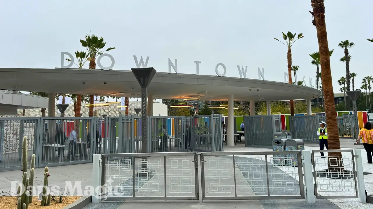 New Entrance Opens at Downtown Disney District [Updated]