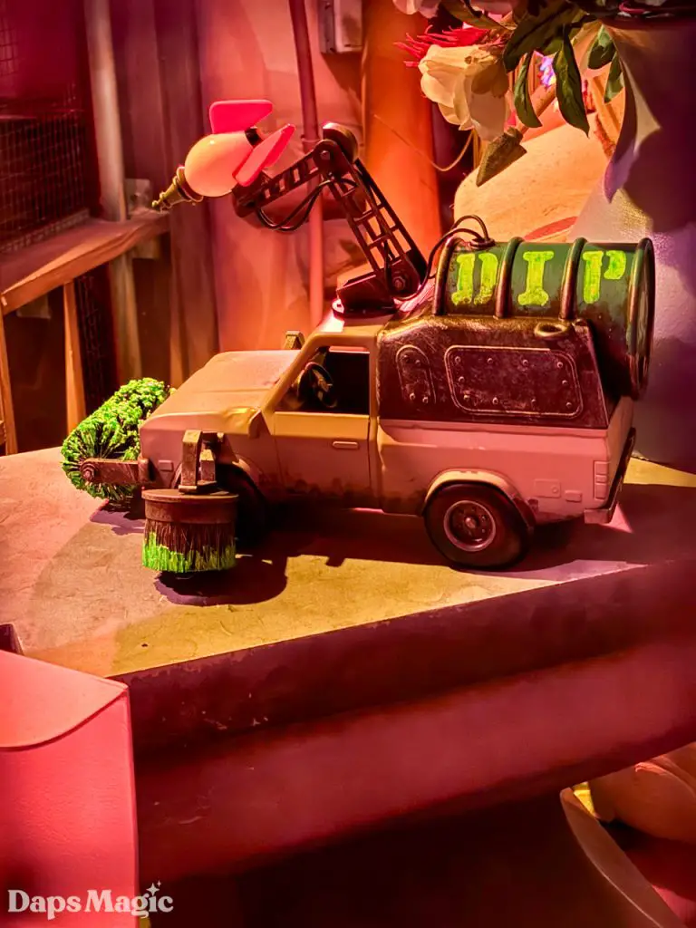 Pizza Planet Truck - Pixar Fest - Roger Rabbit's Car Toon Spin- Mickey's Toontown