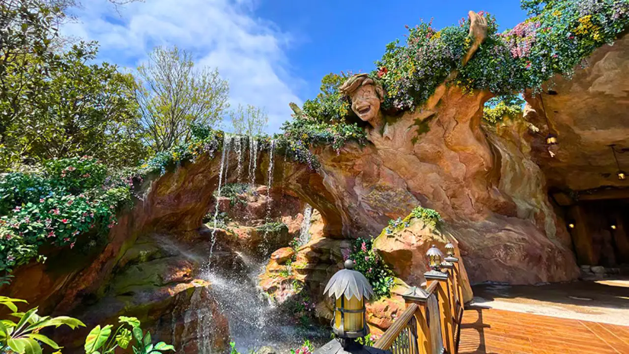 Take a Look at the Magical Rockwork at Fantasy Springs at Tokyo DisneySea!