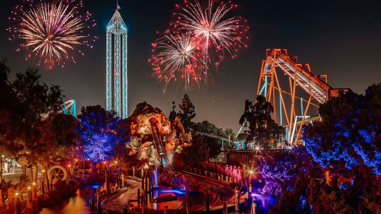 Knott’s Berry Farm to Celebrate 4th of July with Fireworks and More!