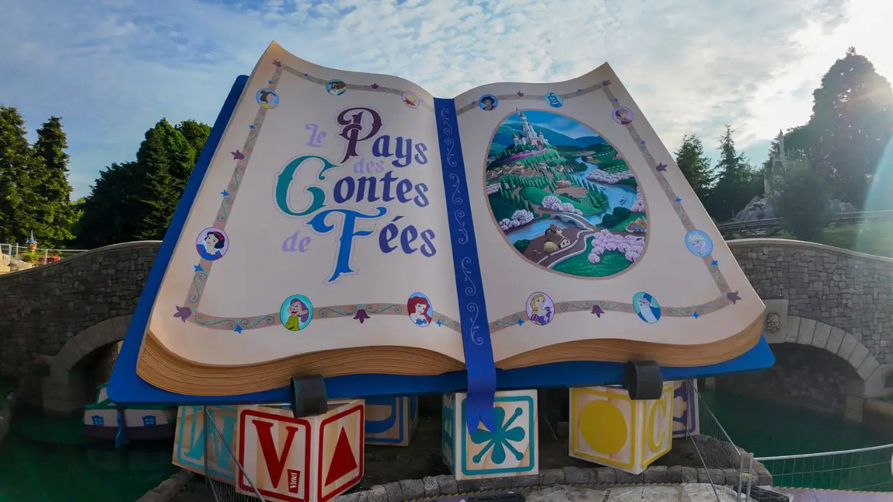 Disneyland Paris Provides Update and Reveals New Poster For Le Pays des Contes de Fées