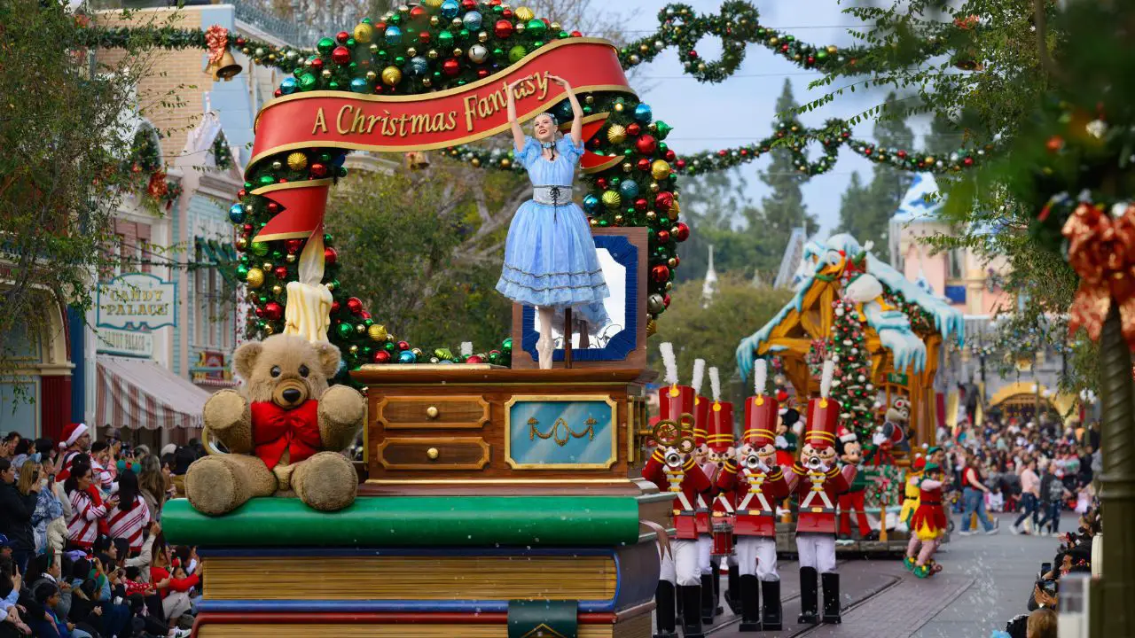 Holidays at the Disneyland Resort