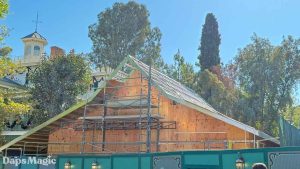 Madame Leota’s Carriage House Takes Shape at Disneyland