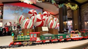 Holiday Merchandise Arrives at Disneyland Resort