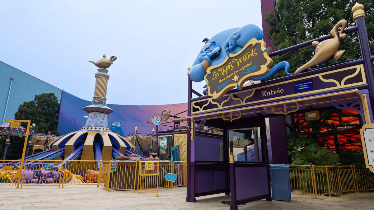 Disneyland Paris Gives Look at Refurbishment of Les Tapis Volants – Flyings Carpets over Agrabah Ahead of Its Reopening