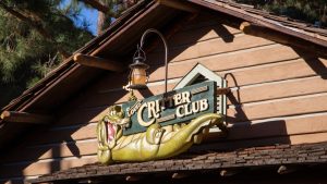 TOUR: Louis Critter Club in Bayou Country