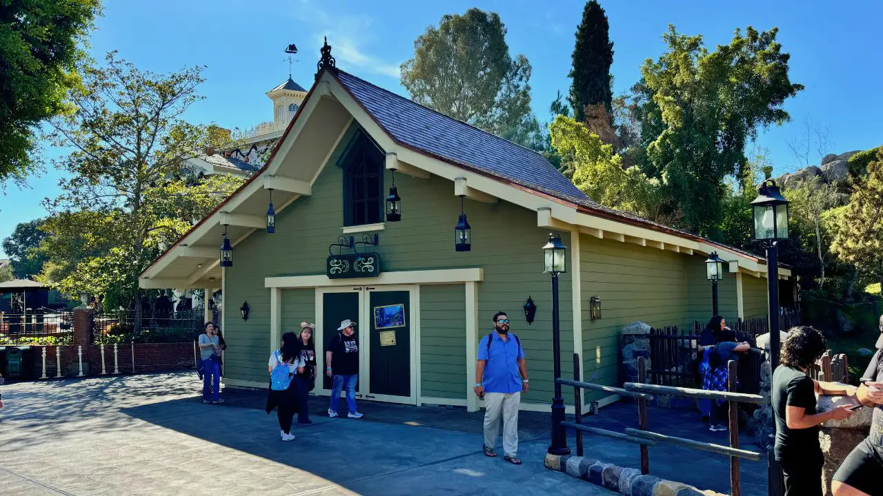 Madame Leota's Carriage House