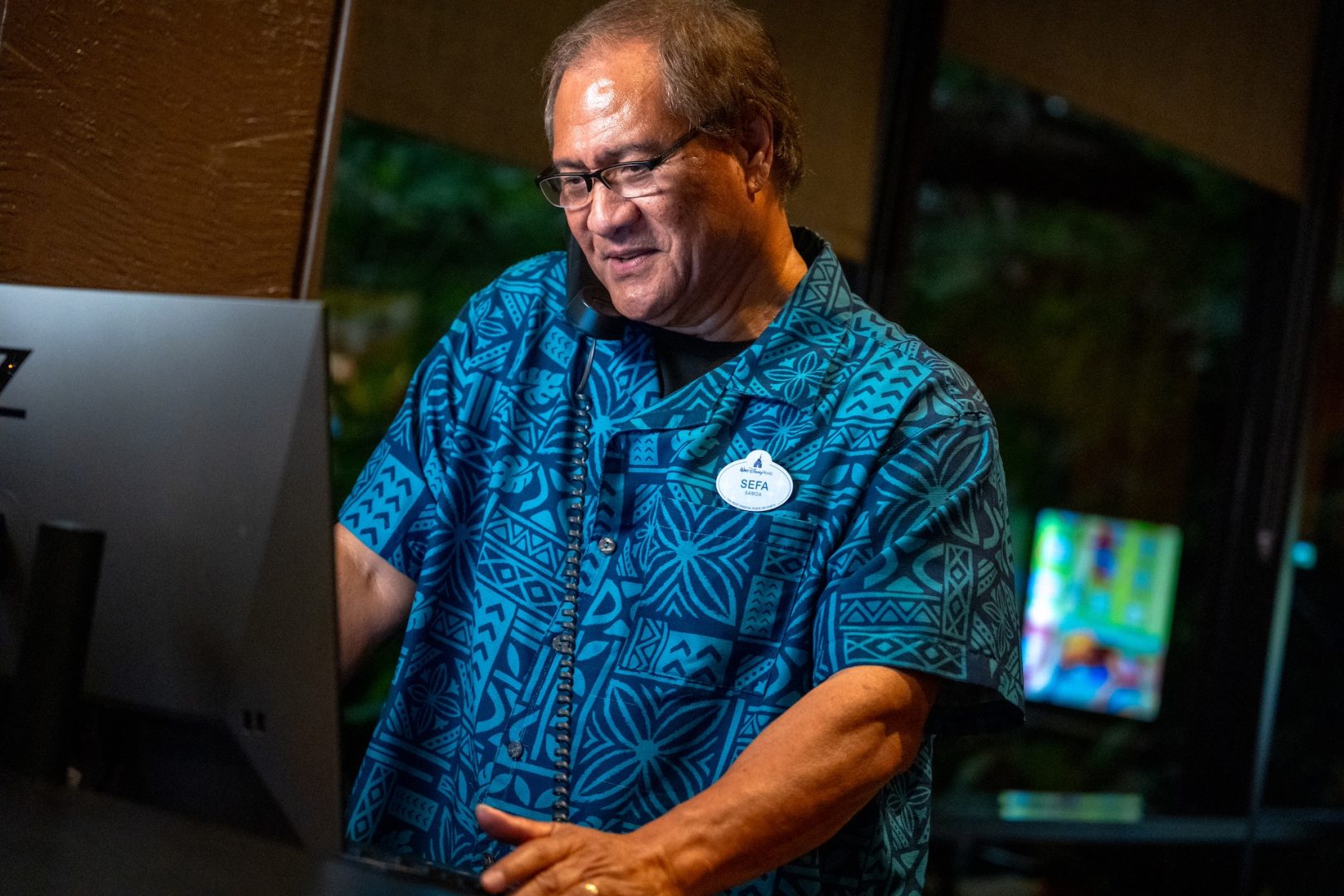 Disney Cast Member at Disney’s Polynesian Village Resort