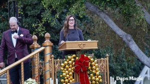 Narrator Revealed for Disneyland’s 2024 Candlelight Procession