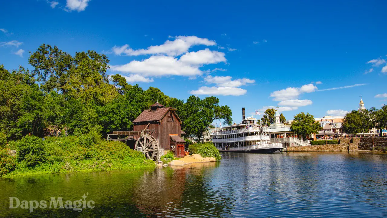 Rivers of America Magic Kingdom Walt Disney World 2024