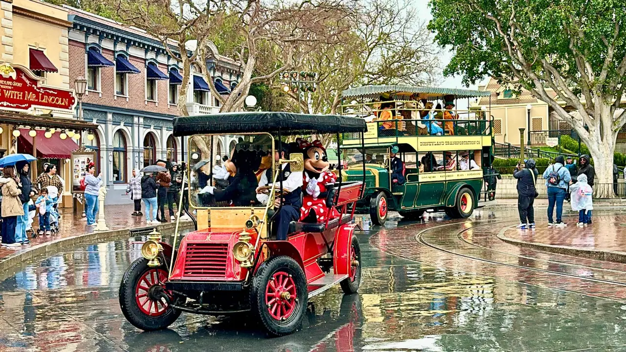 Rainy Day Cavalcade Returns on a Drizzly Sunday at Disneyland