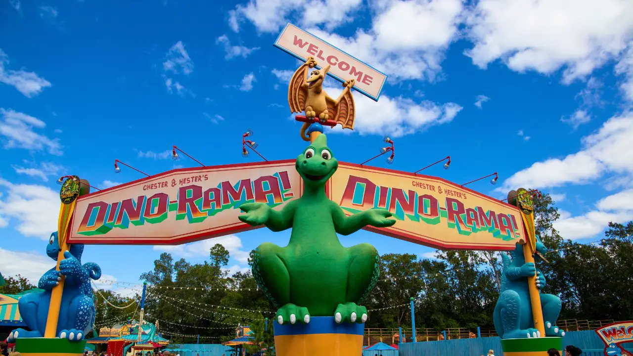 VIDEO: Walking Tour of DinoLand U.S.A. at Disney’s Animal Kingdom