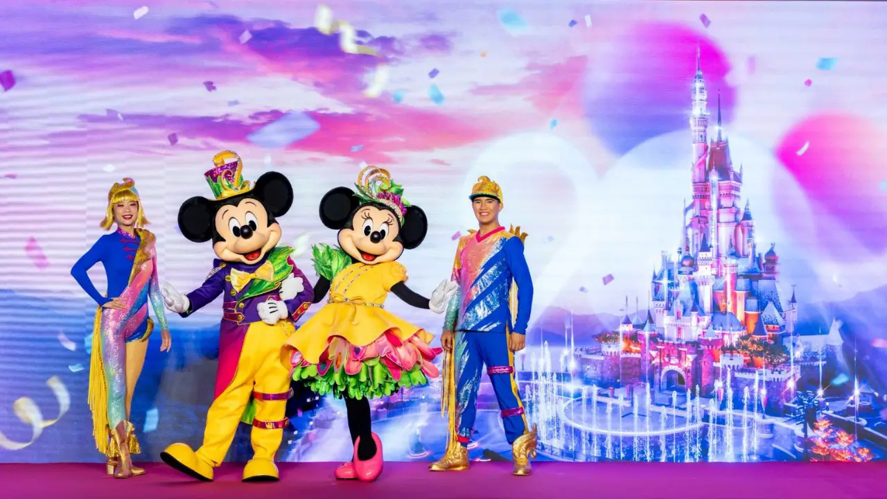 Hong Kong Disneyland Shares New Looks at ‘Friendtastic!’ Parade!