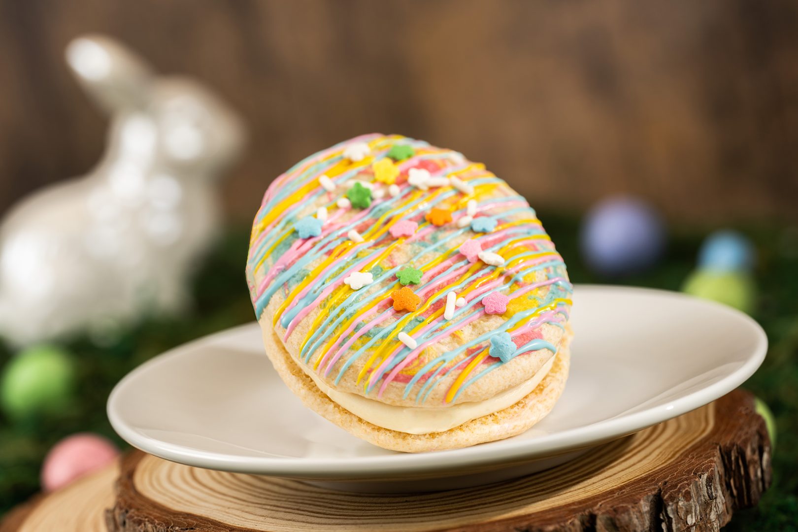 Painted Egg Whoopie Pie, Easter at Walt Disney World