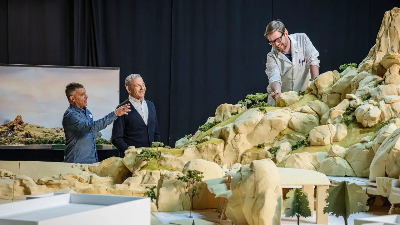 Disney Shares Look at Large Scale Model of Lion King Attraction