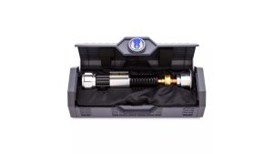 Obi-Wan Kenobi LIGHTSABER Hilt Arrives at Disney Store