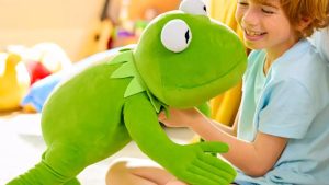 New Kermit Cuddleez Plush Arrives on Disney Store