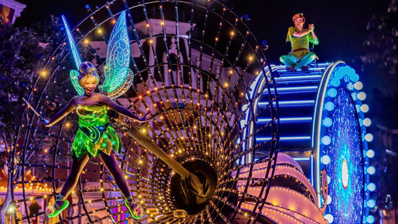 Pain the Night Parade Returns to Disneyland Resort for 70th Anniversary